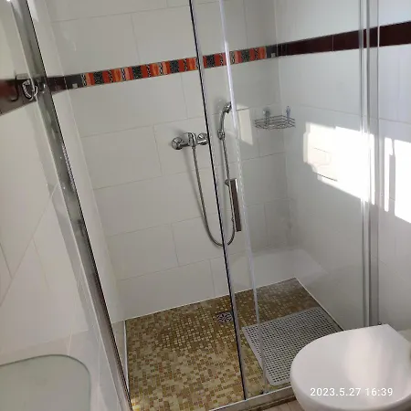 Pod Lipa 아파트